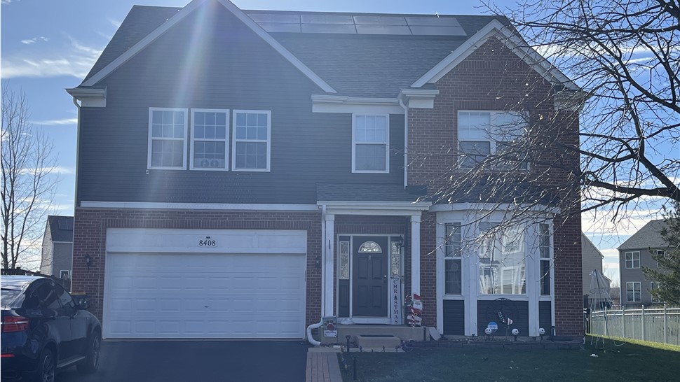 St. Charles, Aurora, Sandwich, Joliet, Plainfield, roofing repairs, roofing inspections, roof storm damage repair, roof hail damage, replacement siding, bi-lingual installers, siding contractors.