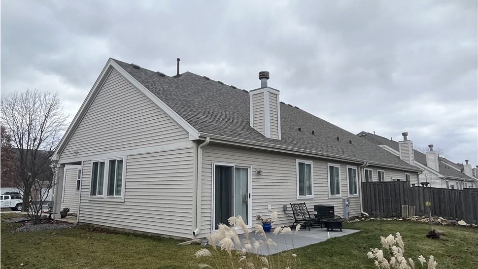 Replacement siding, replacement siding installation, replacement roofing contractors, replacement roof, replacement fascia, James Hardie, LP Smartside.