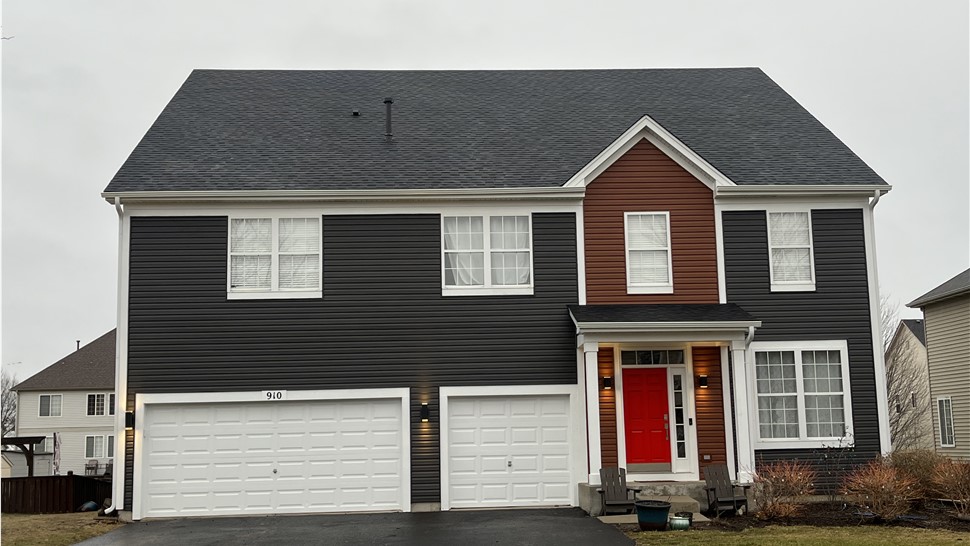 Good reputation, industry leader, great reviews, residential roofing, commercial roofing, great work, insurance assistance, insurance work, restoration company, siding storm damage repair.