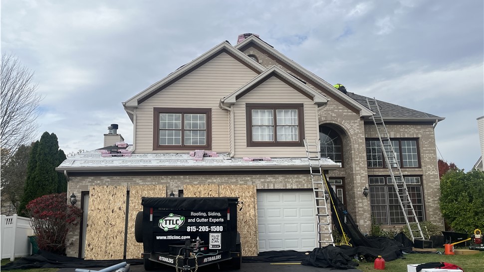 Plainfield, Shorewood, Yorkville, Naperville, Punctual crew, durable product, great color, work Saturdays, bi-lingual, professional and courteous, positive experience.