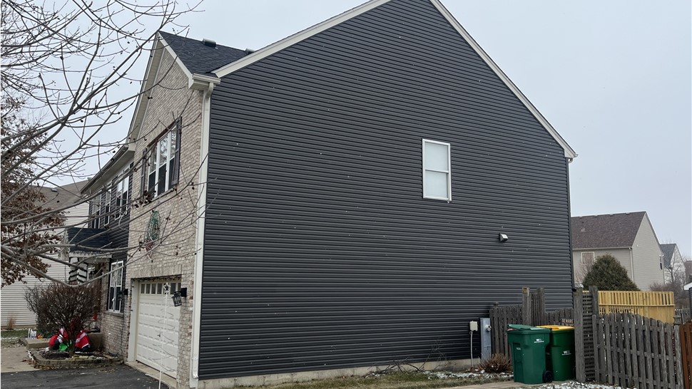 St. Charles, Aurora, Sandwich, Joliet, Plainfield, roofing repairs, roofing inspections, roof storm damage repair, roof hail damage, replacement siding, bi-lingual installers, siding contractors.