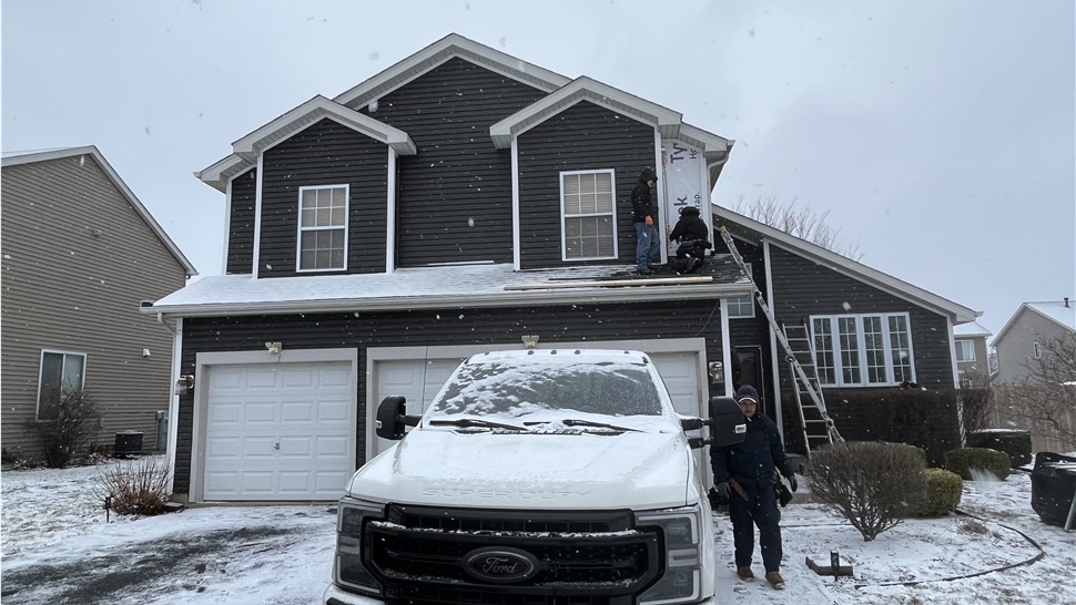 Plainfield roofing, Joliet, Shorewood, Yorkville, Oswego, roofing, contractors, durable, kind, efficient, honest, reliable, energy efficient, punctual, expert, affordable.
