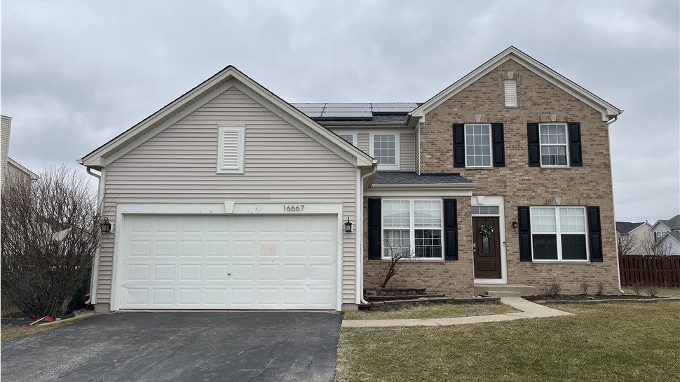 St. Charles, Aurora, Sandwich, Joliet, Plainfield, roofing repairs, roofing inspections, roof storm damage repair, roof hail damage, replacement siding, bi-lingual installers, siding contractors.