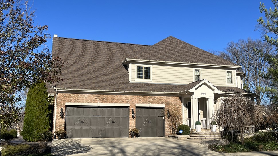 St. Charles, Aurora, Sandwich, Joliet, Plainfield, roofing repairs, roofing inspections, roof storm damage repair, roof hail damage, replacement siding, bi-lingual installers, siding contractors.