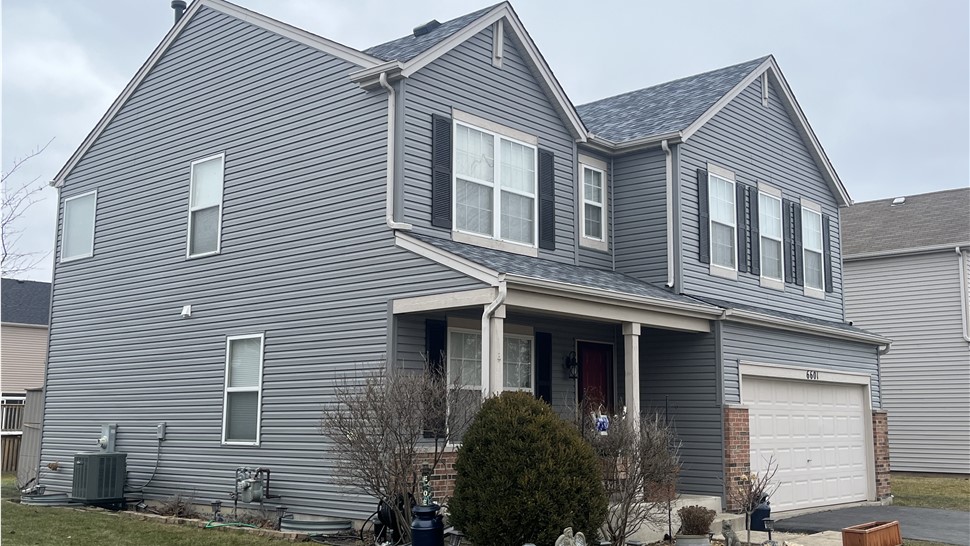 Residential siding, commercial siding, insurance work, storm damage, insurance assistance, soffit installers, siding wind damage, siding types, siding repairs, siding repair contractors.