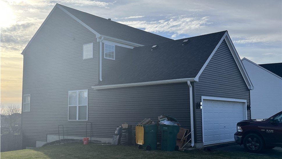 Plainfield roofing, Joliet, Shorewood, Yorkville, Oswego, roofing, contractors, durable, kind, efficient, honest, reliable, energy efficient, punctual, expert, affordable.