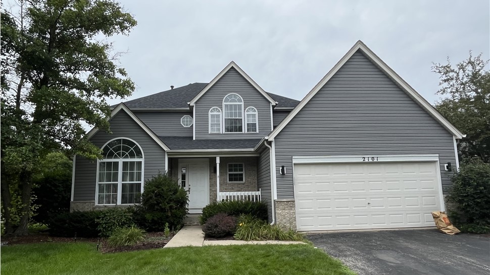 Variform Siding Plainfield Illinois Vinyl Installation "Pewter Gray"