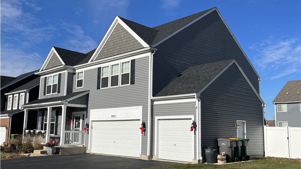 Roofing, professional crew, professional work, affordable, insurance claims, reputable, honesty, integrity, great reviews.