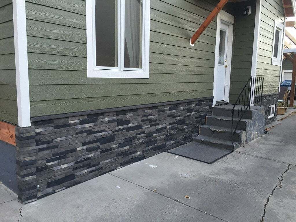 what is stone veneer accent wall