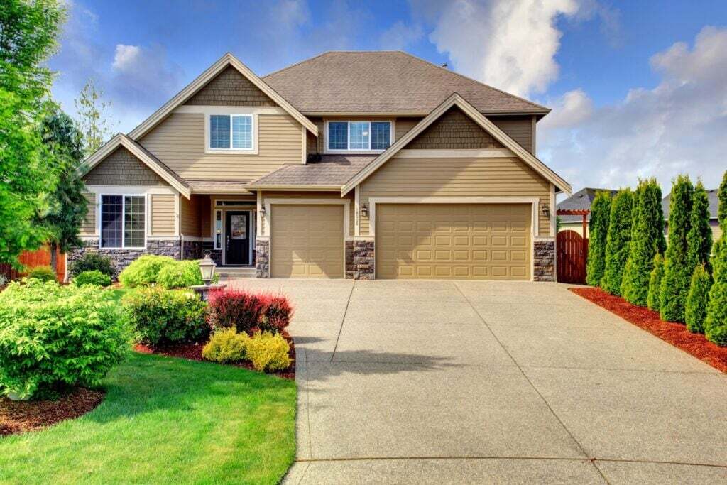 Matching Siding and Roof Colors: 2025 Home Style Tips From The Pros