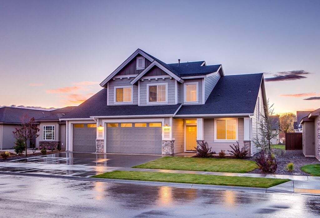 blue and gray hue