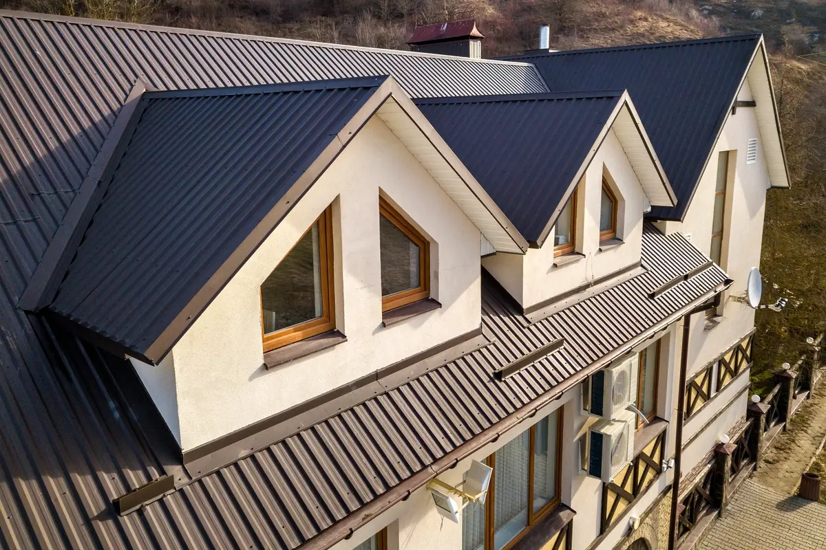 steep-roof-pitch