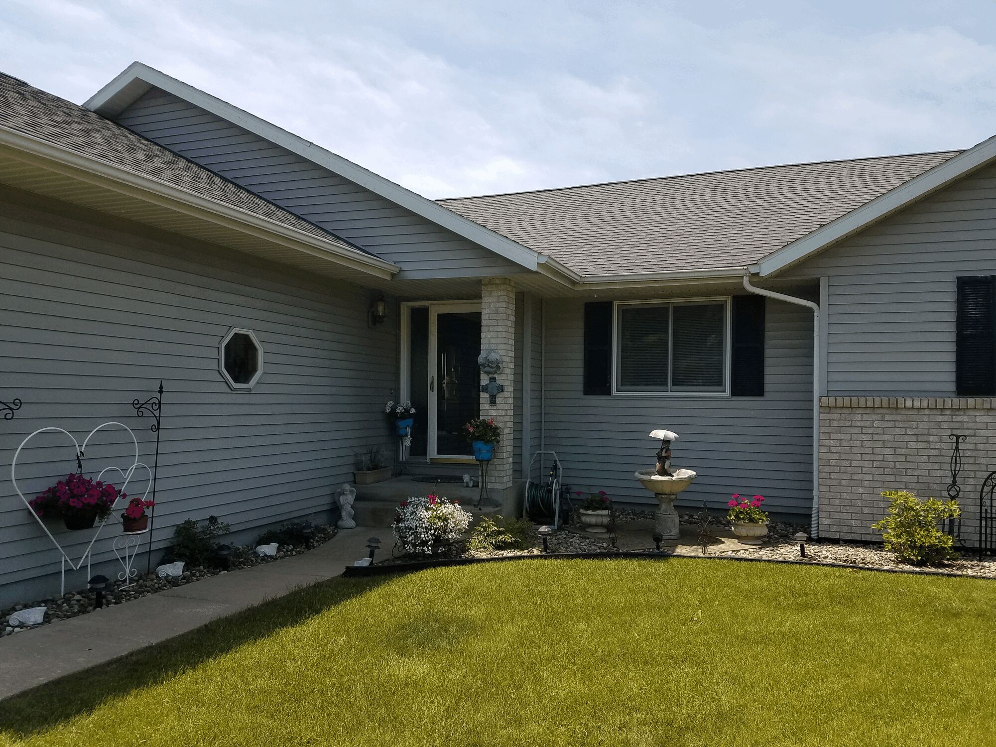 Asphalt Shingle Roof