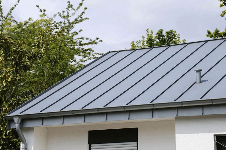 Standing Seam Metal Roofs 