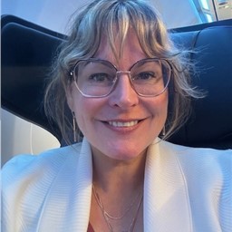 Jennifer Villeneuve