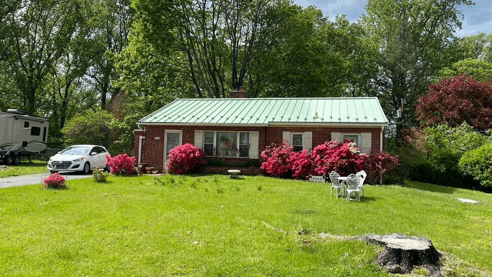 Roofing Project in Broomall, Pennsylvania by Tycos Roofing And Siding Inc