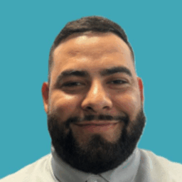 Miguel Castañeda (Habla español)