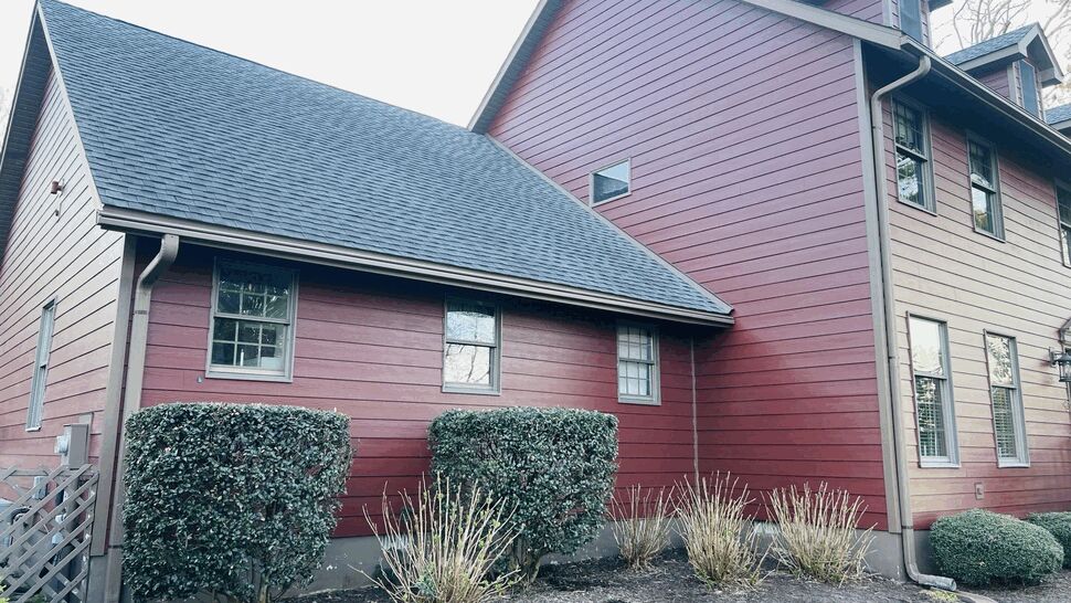 Siding Project in Dagsboro, Delaware by Top Roofing & Siding