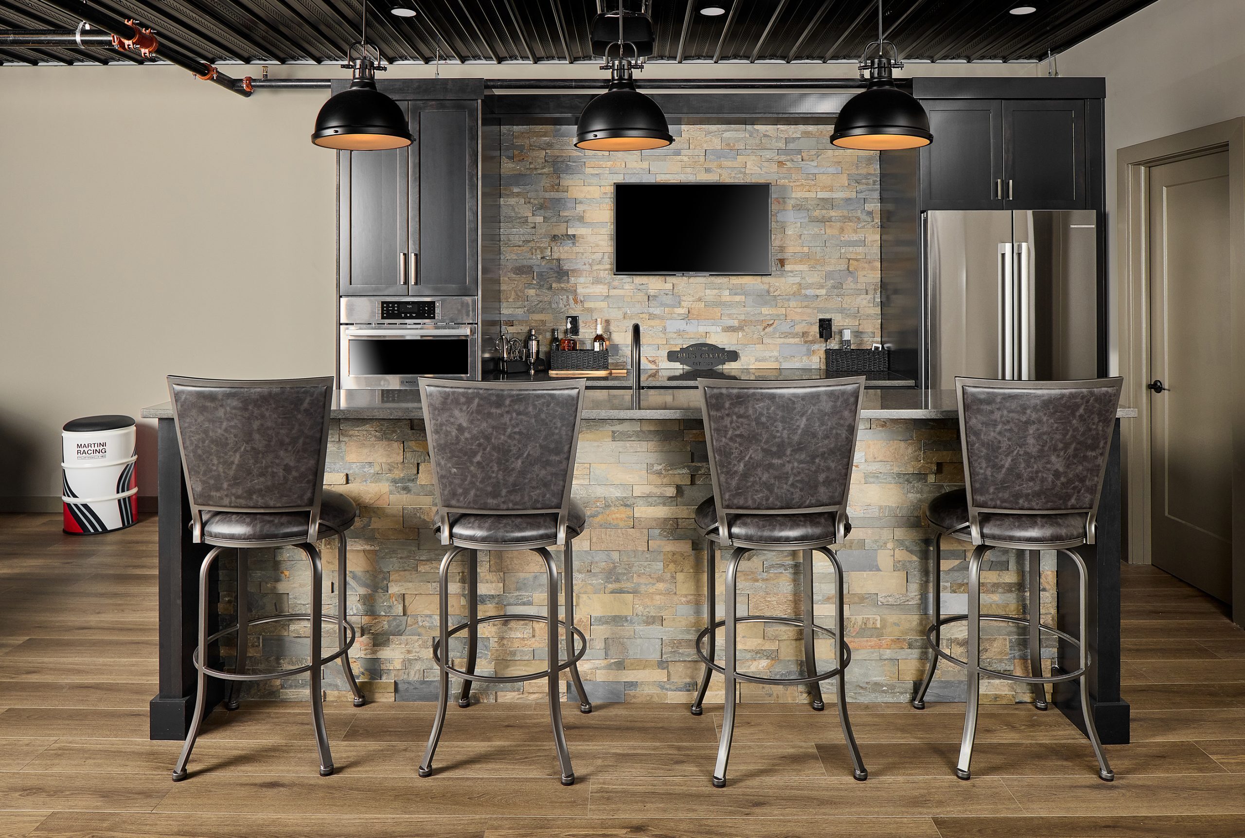 Spotlight on MOX Cabinetry: Where Craftsmanship and Innovation Meet