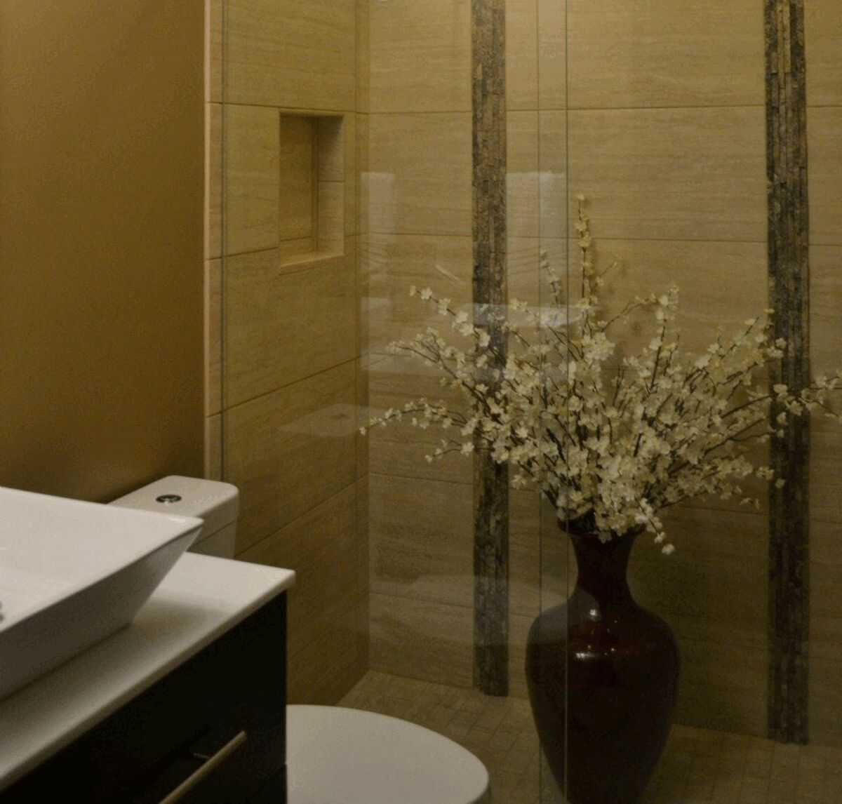 How to Remodel a Small Bathroom