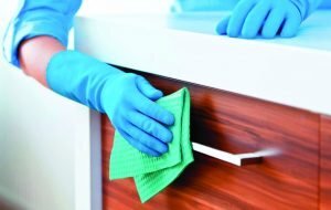 Kitchen Cabinet Cleaning Tips