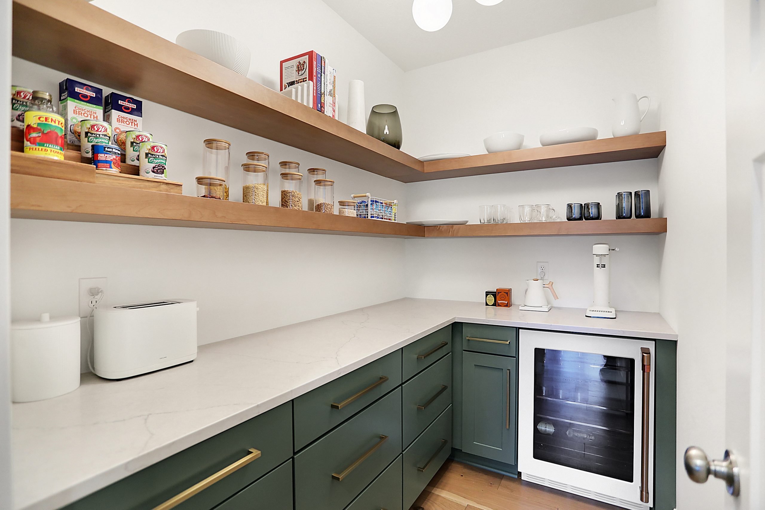 Creative Ways to Leverage Built-In Cabinetry