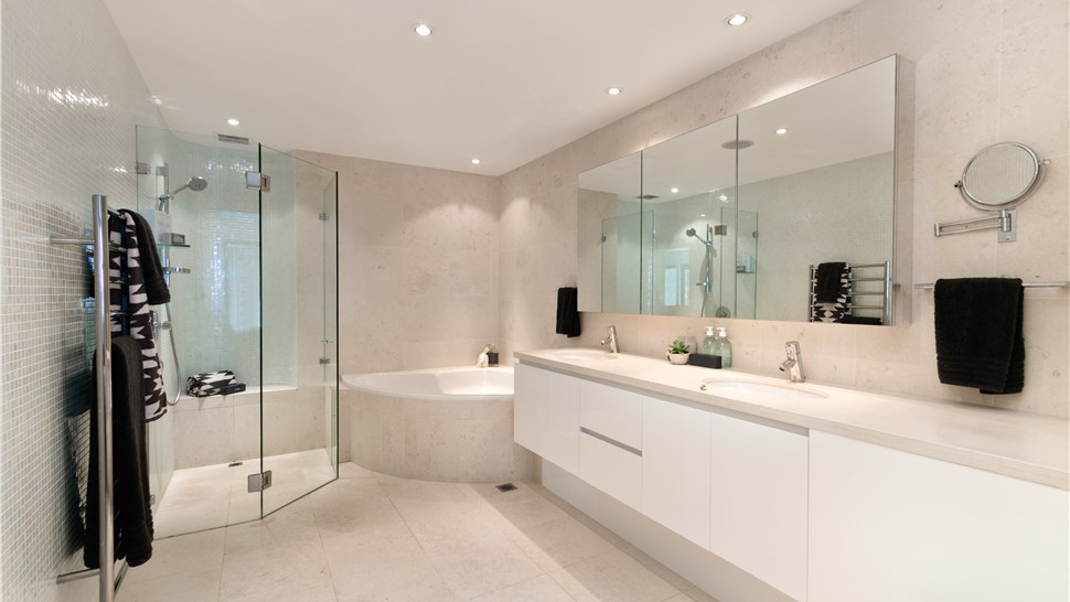 Tub Replacement Project in Glenview, IL by Supreme Baths