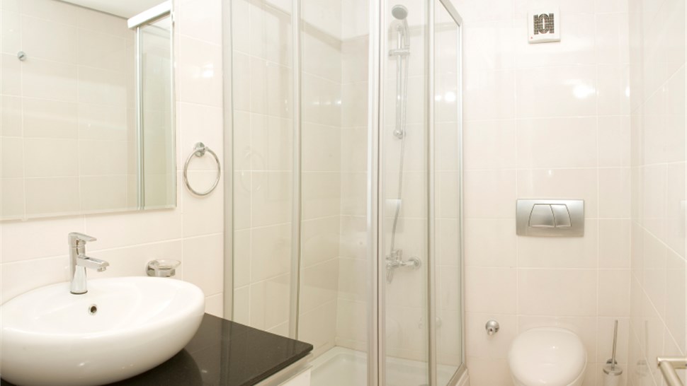 Tub Replacement Project in Glenview, IL by Supreme Baths