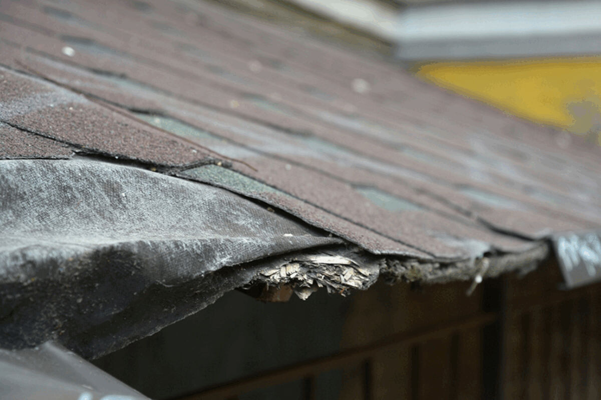 Roofing Warning Signs for Minnesota Homes