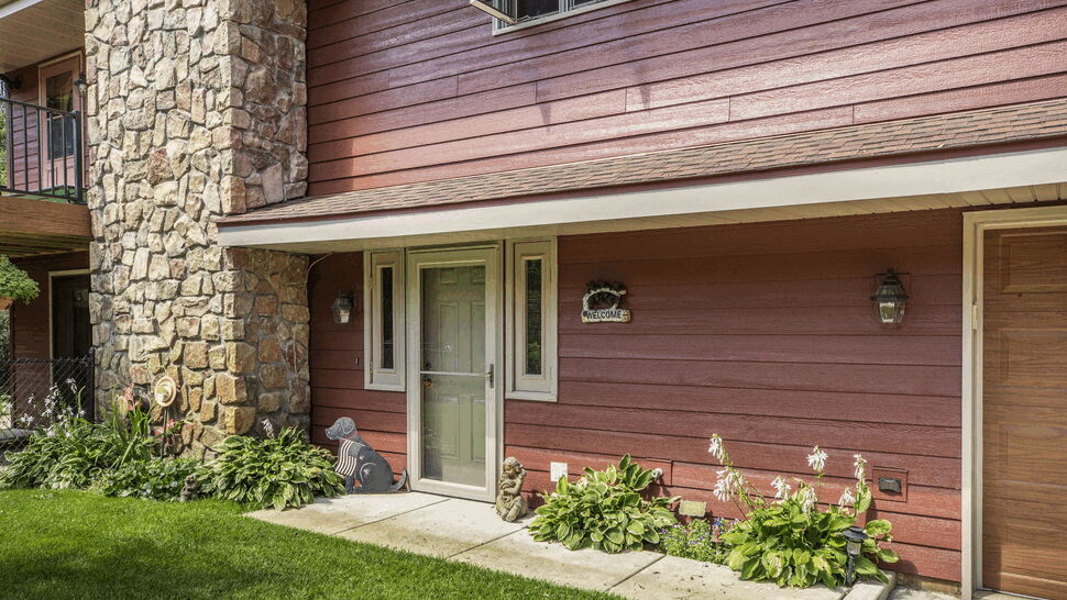 Decks, Siding, Windows Project in Clearwater, MN by Lutgen Companies