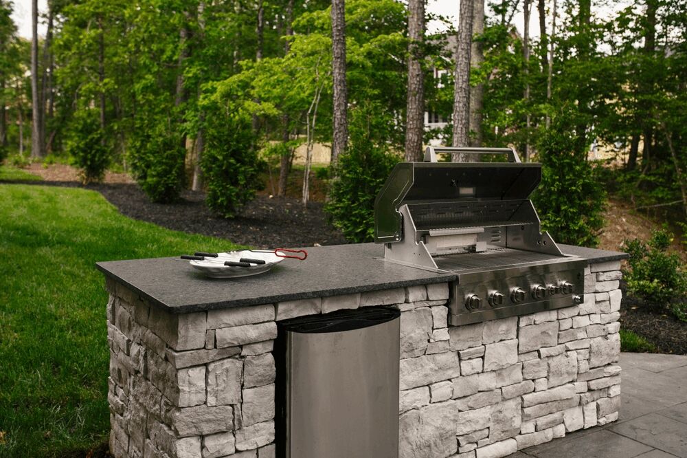 Outdoor Kitchens