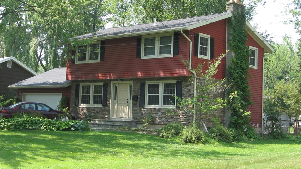 Siding Project in Cicero, NY by C. Michael Exteriors, Inc.