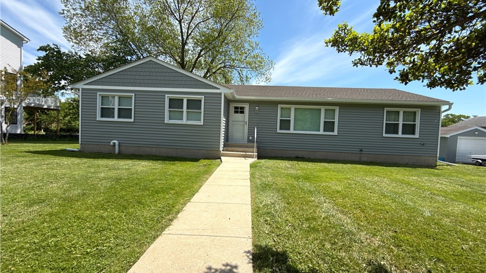 Gutters, Siding Project in Chester, Maryland by Wells Home Improvements