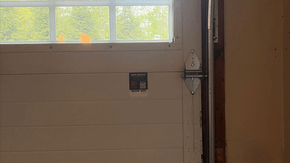 Service or Maintenance Project in Cranberry Township, Pennsylvania by Resnick Garage Doors