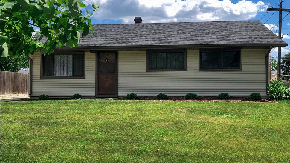 Siding Project in Mokena, IL by Stan's Roofing & Siding
