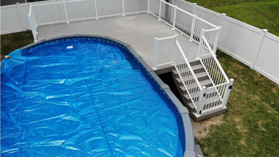 Decks Project in Chicago Ridge, IL by Stan's Roofing & Siding