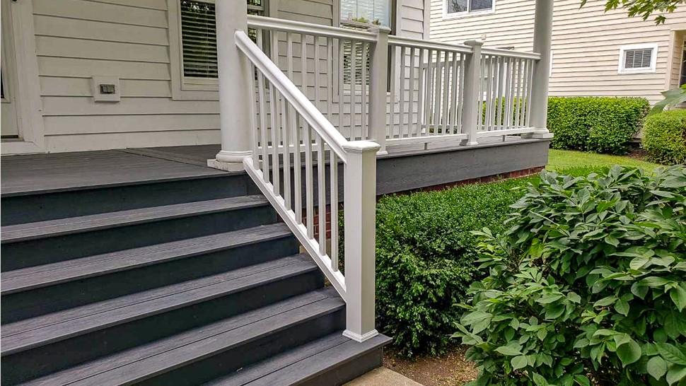 Decks Project in Frankfort, IL by Stan's Roofing & Siding