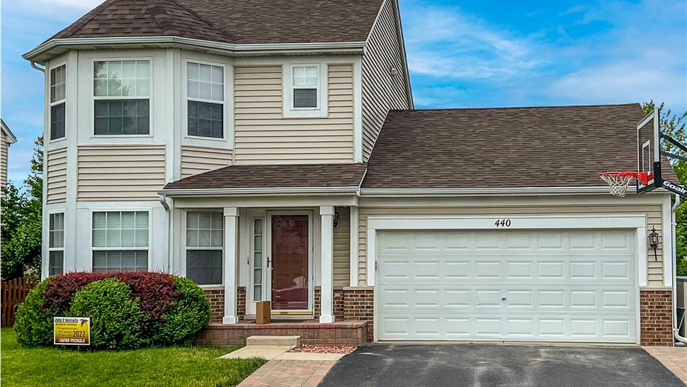 Roofing Project in Romeoville, IL by Stan's Roofing & Siding