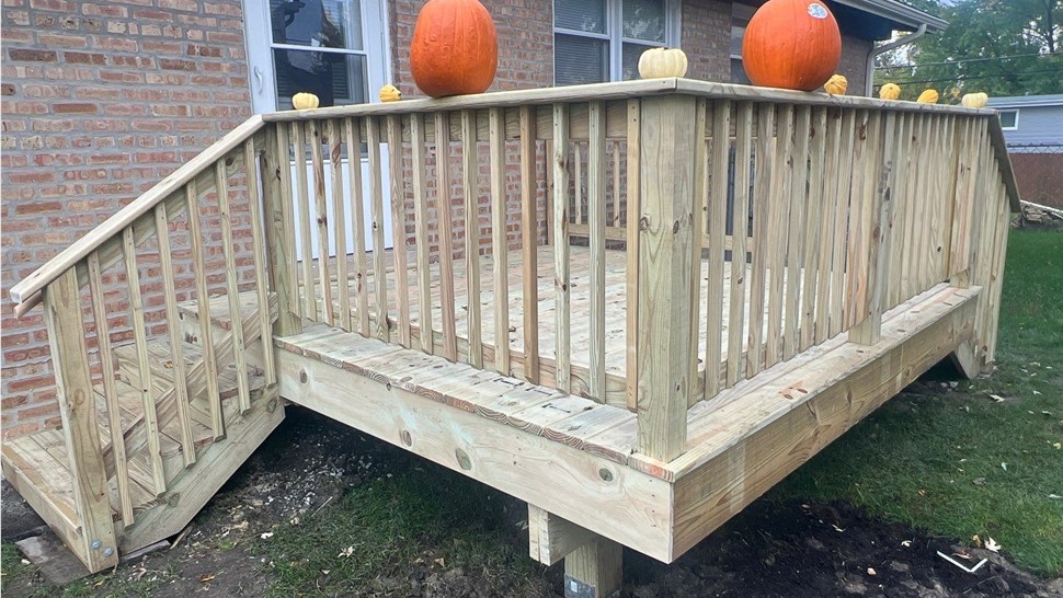 Decks Project in Tinley Park, IL by Stan's Roofing & Siding