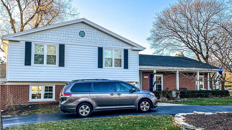 Siding Project in Lagrange, IL by Stan's Roofing & Siding
