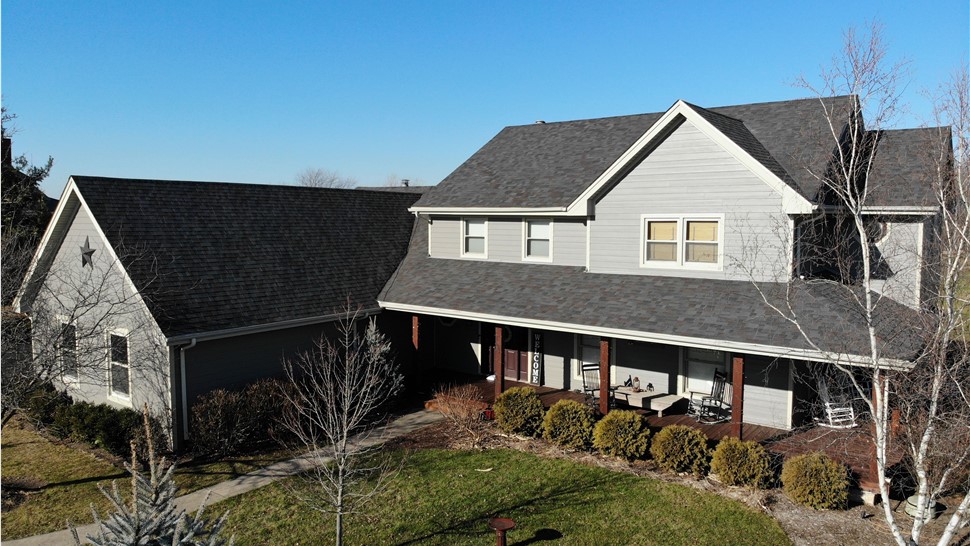 Roofing, Siding Project in Frankfort, IL by Stan's Roofing & Siding