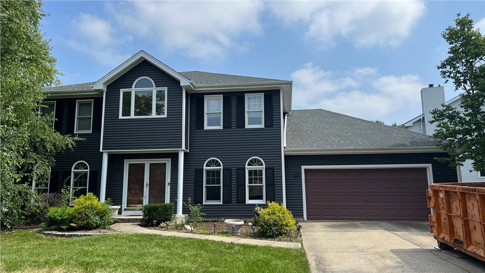 Siding Project in Bolingbrook, Illinois by Stan's Roofing & Siding