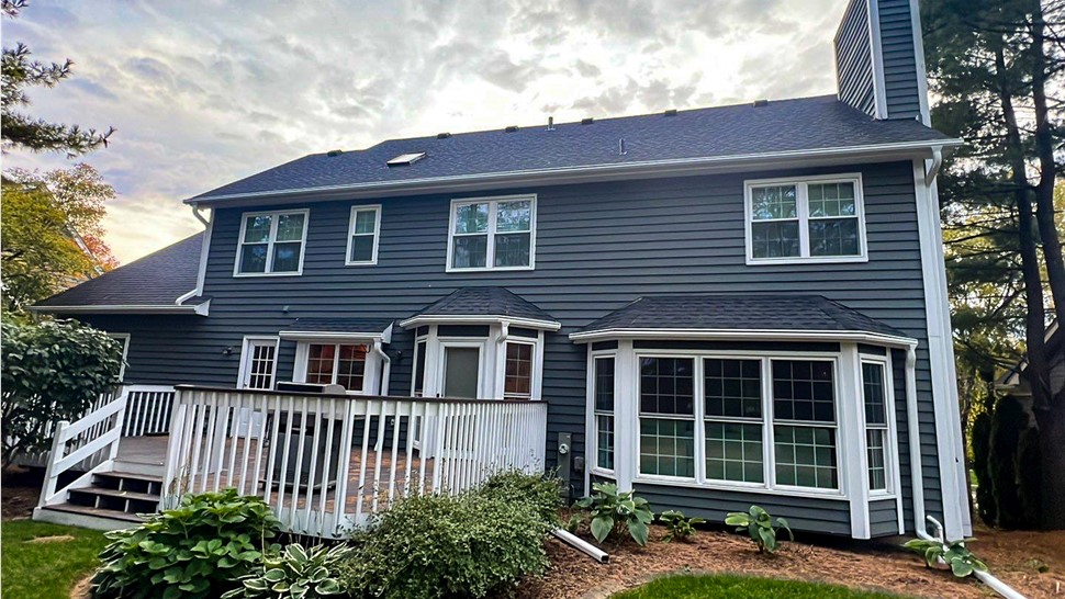 Siding Project in Woodridge, IL by Stan's Roofing & Siding