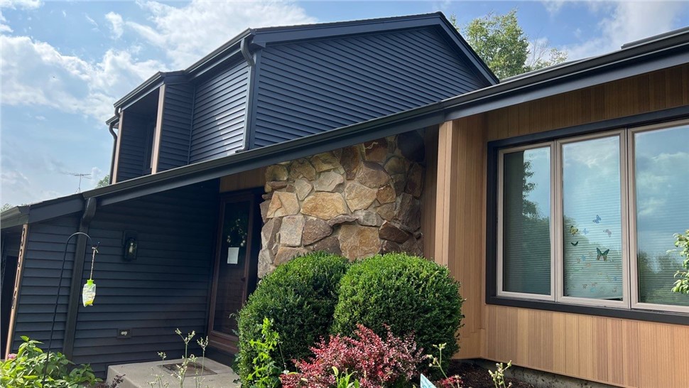 Siding Project in Woodridge, Illinois by Stan's Roofing & Siding