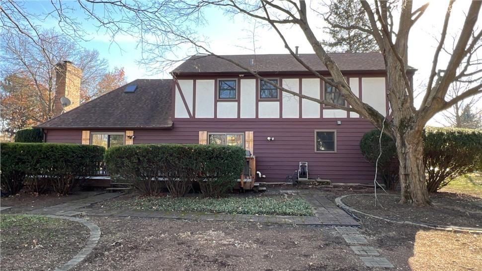 Siding Project in Downers Grove, Illinois by Stan's Roofing & Siding