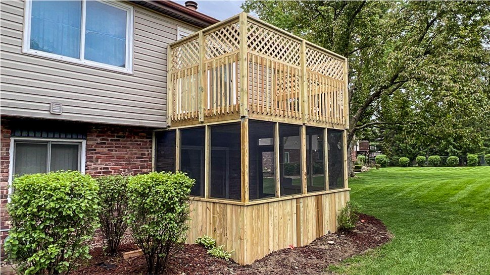 Decks Project in Orland Park, IL by Stan's Roofing & Siding