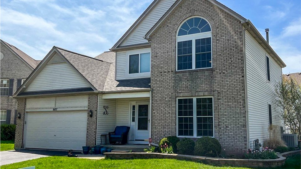 Roofing Project in Romeoville, IL by Stan's Roofing & Siding