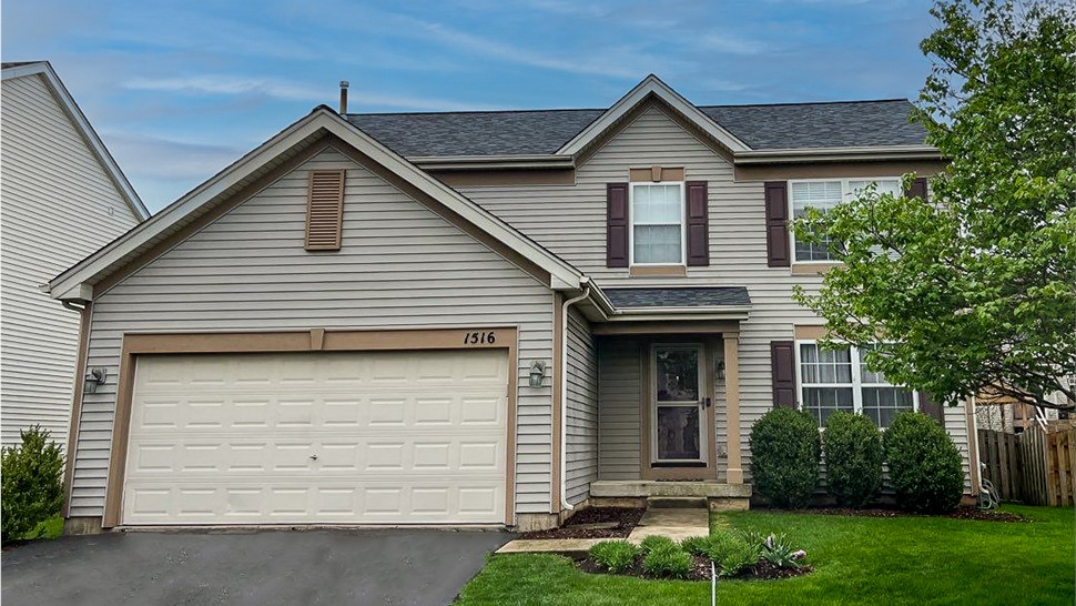 Roofing Project in Bolingbrook, IL by Stan's Roofing & Siding