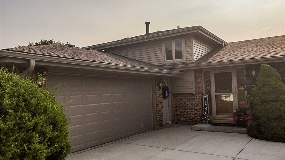 Siding Project in Romeoville, IL by Stan's Roofing & Siding