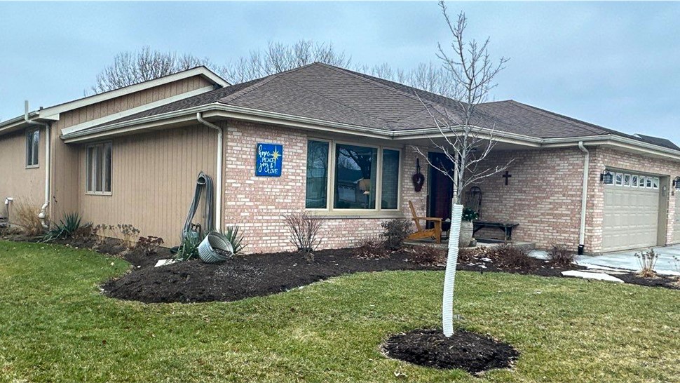 Decks, Roofing, Siding, Windows Project in Romeoville, IL by Stan's Roofing & Siding